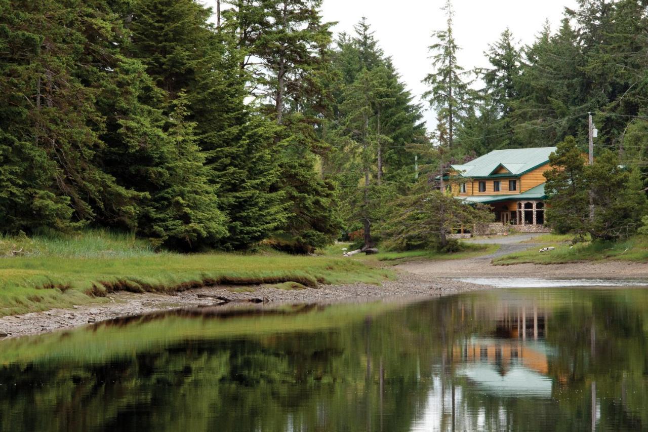 Haida House At Tllaal Tlell Exterior photo